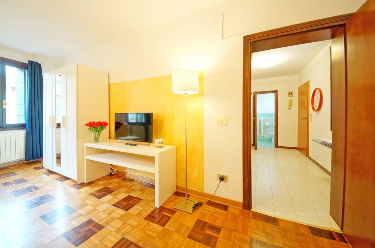 Calle Dei Fabbri Apartment Венеция Екстериор снимка